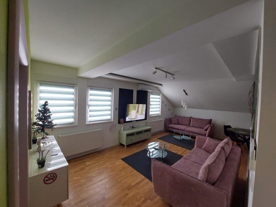 Oaza apartmani Jakovo VENERA Apartment in Belgrade