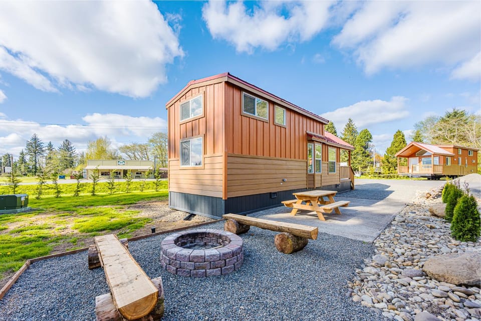 Rainforest Tiny Home Retreat Bohemian Cottage House in Forks