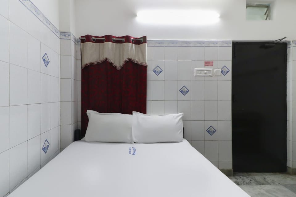 Zam zam residents Hotel in Chennai