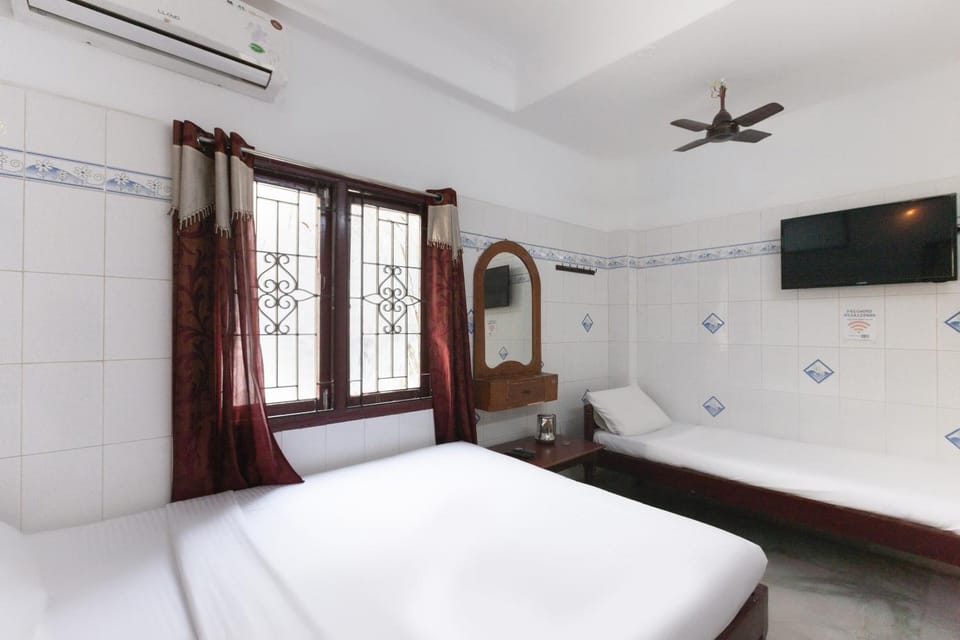 Zam zam residents Hotel in Chennai