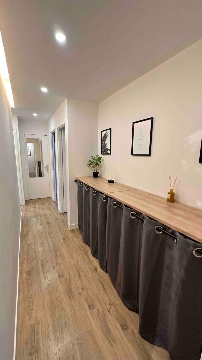 Appartement spacieux aux portes du Vieux-Lille Apartment in Lille