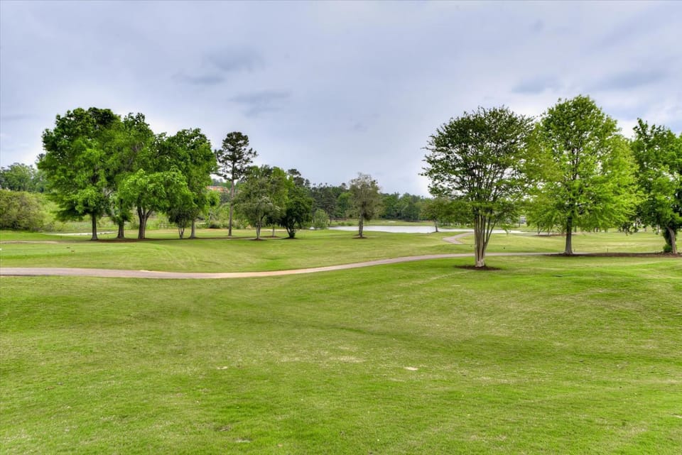 Renovated 2BR by Riverwalk & Medical District House in North Augusta