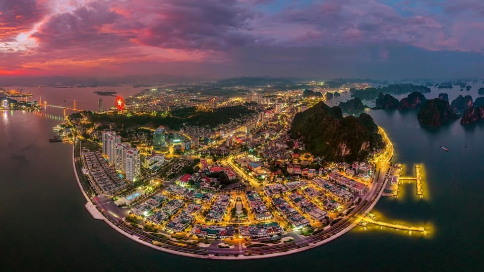 Night, Bird's eye view, Area and facilities, Location