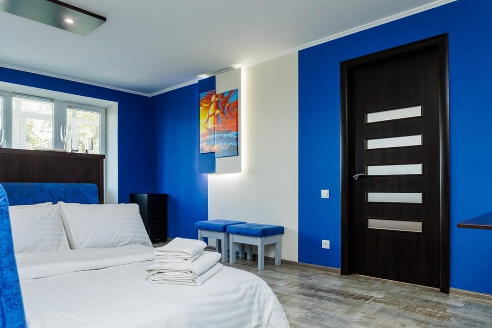 Bed, Photo of the whole room, Bedroom, wardrobe, air conditioner