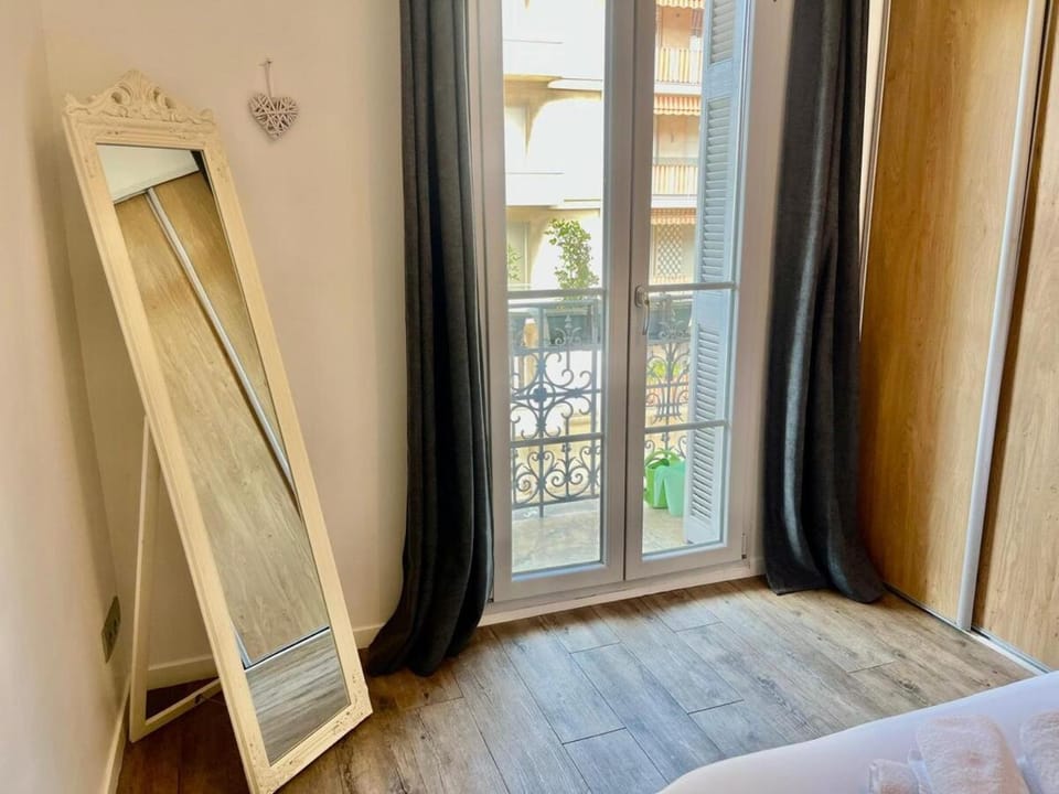 Le Splendide Apartment in Nice