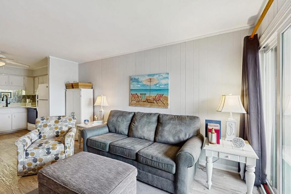 Ocean Boulevard Oasis Apartment in North Myrtle Beach