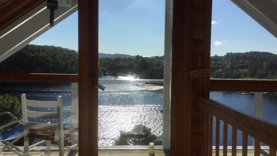 Day, Natural landscape, View (from property/room), Balcony/Terrace, Bedroom, Mountain view