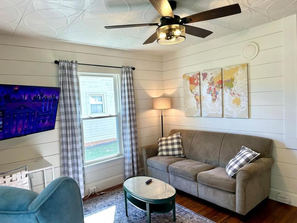 TV and multimedia, Living room