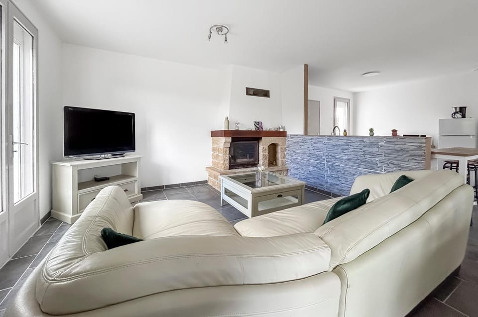 Le Refuge de Garat Piscine Privée House in Nouvelle-Aquitaine