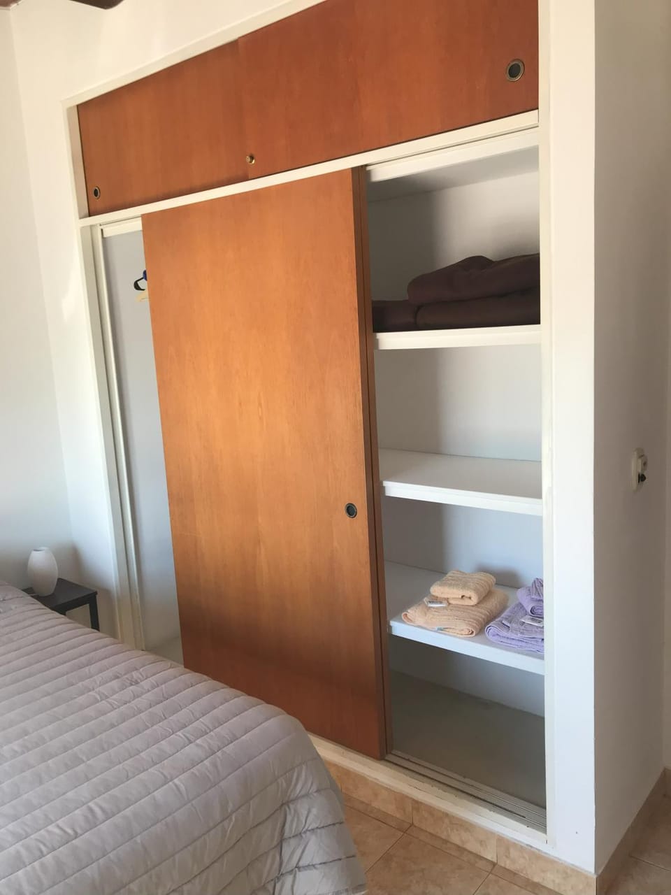 Photo of the whole room, Bedroom, bunk bed, wardrobe
