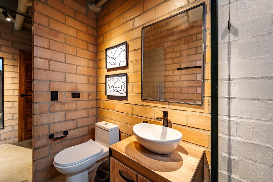 Toilet, Bathroom