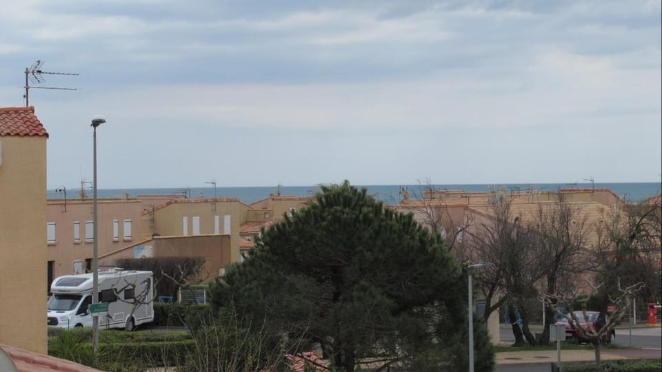 Balcony/Terrace, Sea view, Inner courtyard view