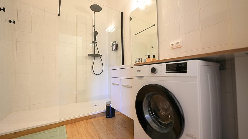 Shower, Bathroom, washing machine