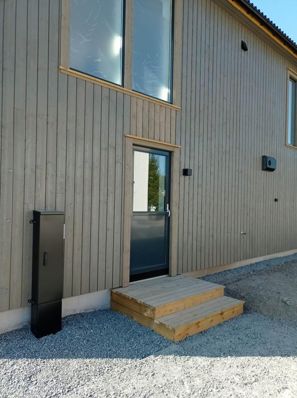 Facade/entrance