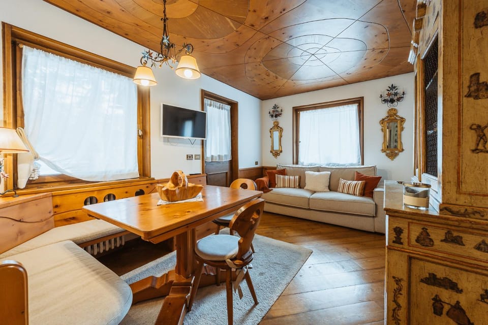 Villa Maria Luisa Suite House in Cortina d Ampezzo