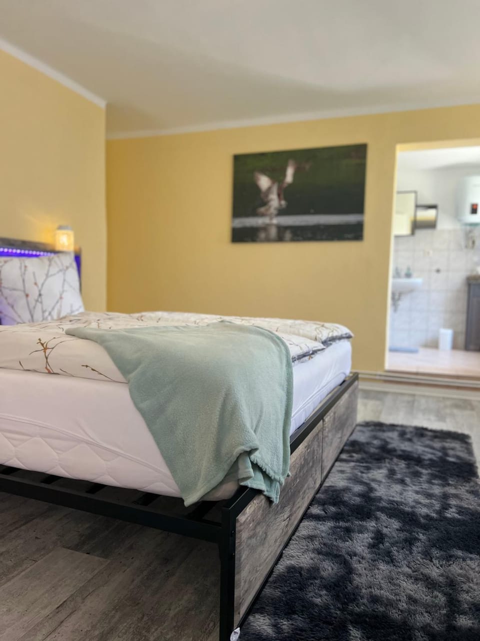 Yellow Home Apartment in Lychen