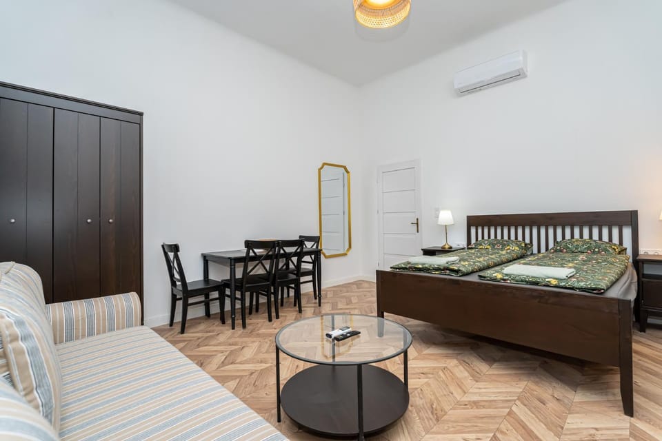 Pollack Studio Apartment in Budapest
