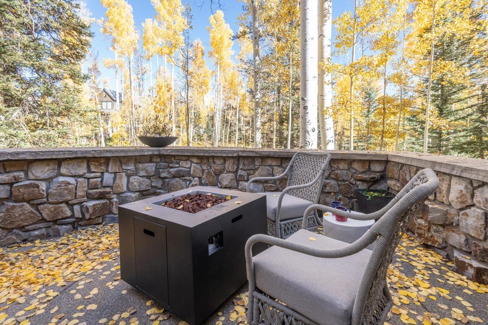 Haven on Hang Glider by Exceptional Stays Chalet in Mountain Village