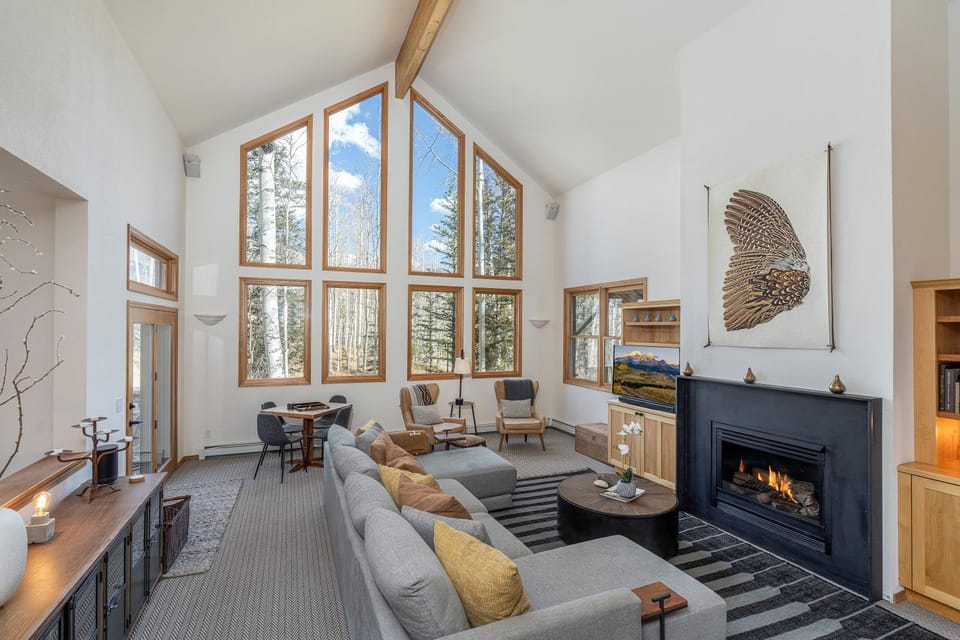 Haven on Hang Glider by Exceptional Stays Chalet in Mountain Village