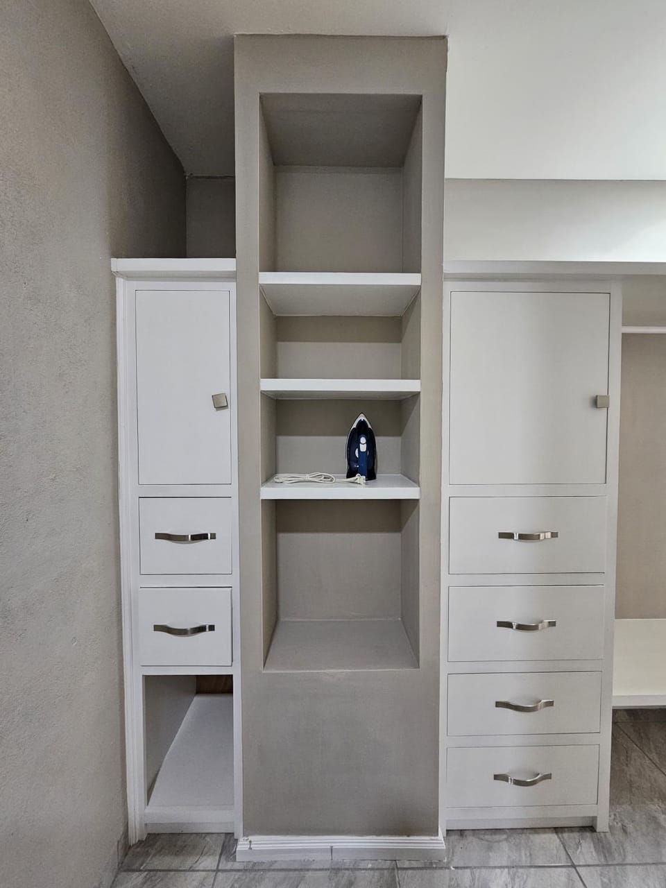 wardrobe