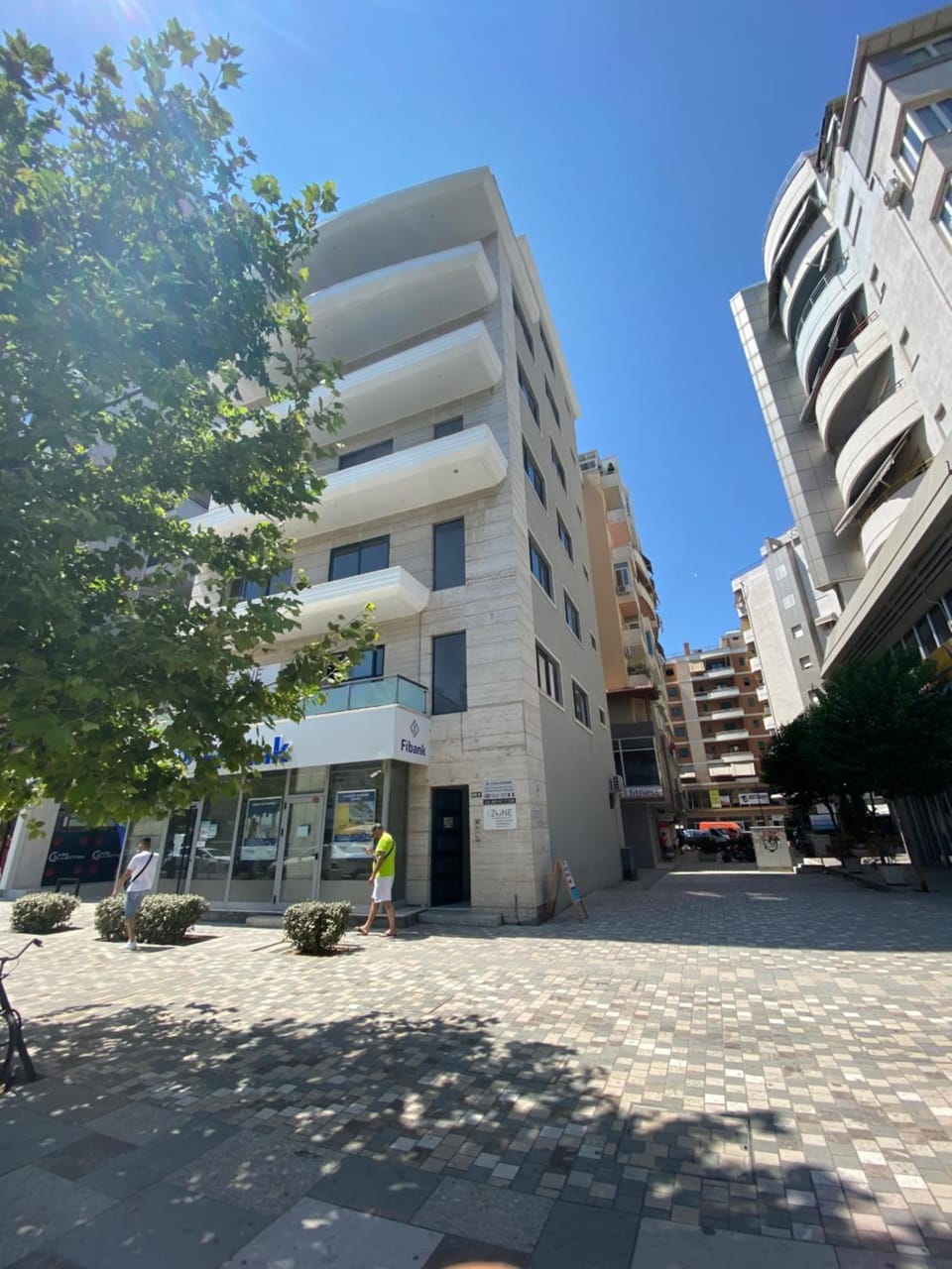 Property building, Street view, Location