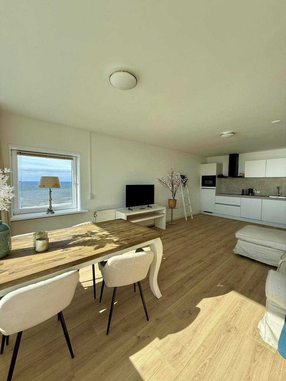 Sunset Beach Apartment in Zandvoort