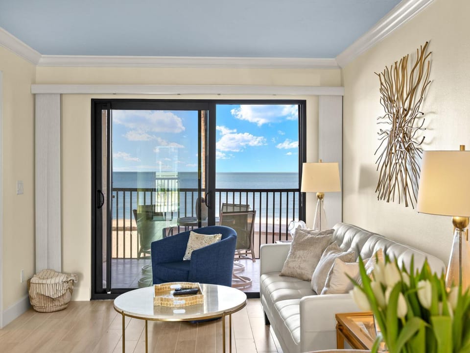 Balcony/Terrace, Living room, Sea view