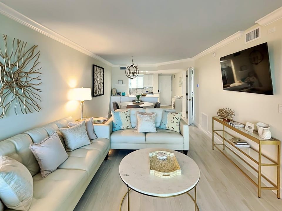 Seaside 106 Apartment in Estero Island