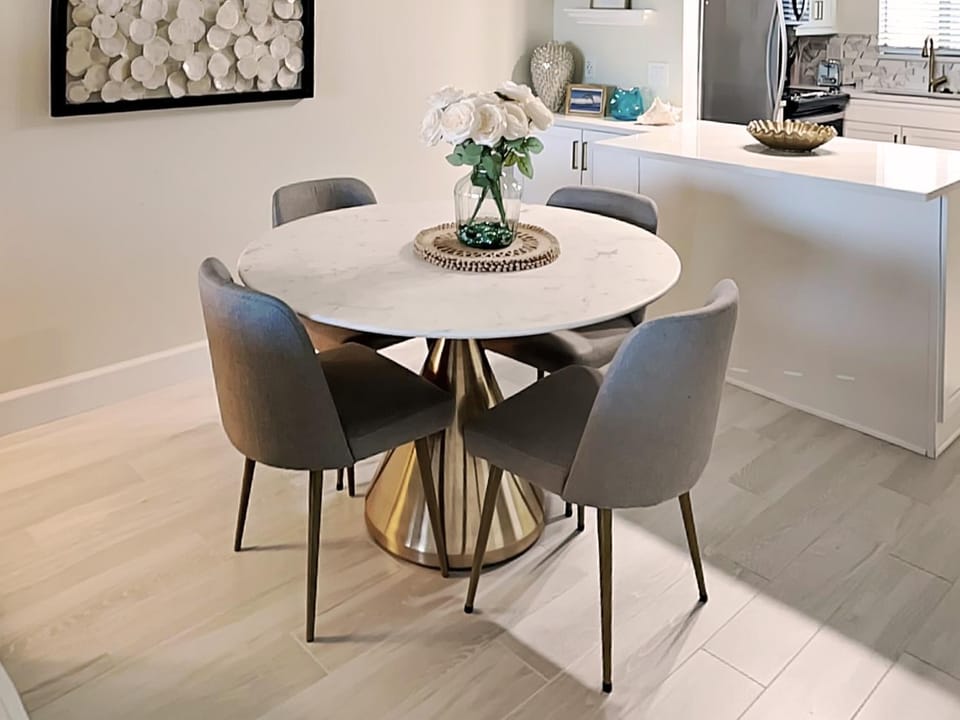 Seaside 106 Apartment in Estero Island