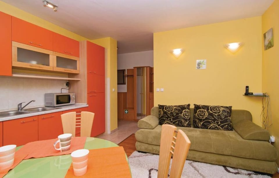 Apartman Ana Beach Žnjan Free Parking Apartment in Split