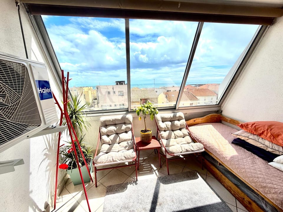Studio vue mer 70 m de plage Apartment in Mauguio