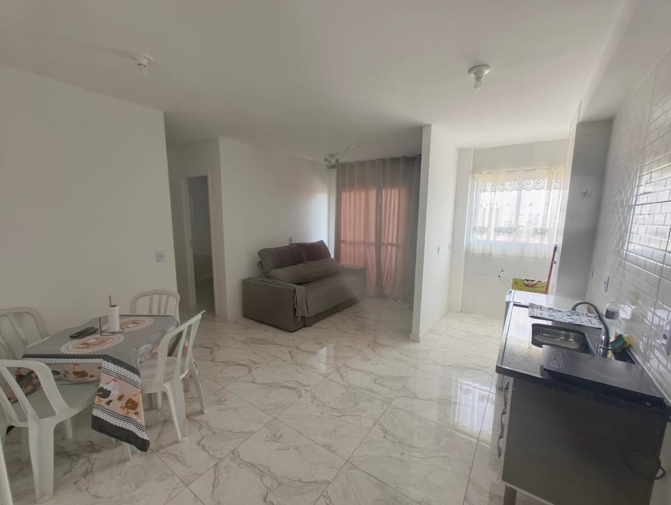 Kitchen or kitchenette, Seating area, Dining area