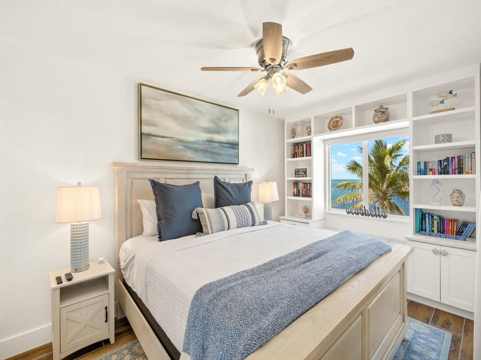 Seaside 306 Apartment in Estero Island