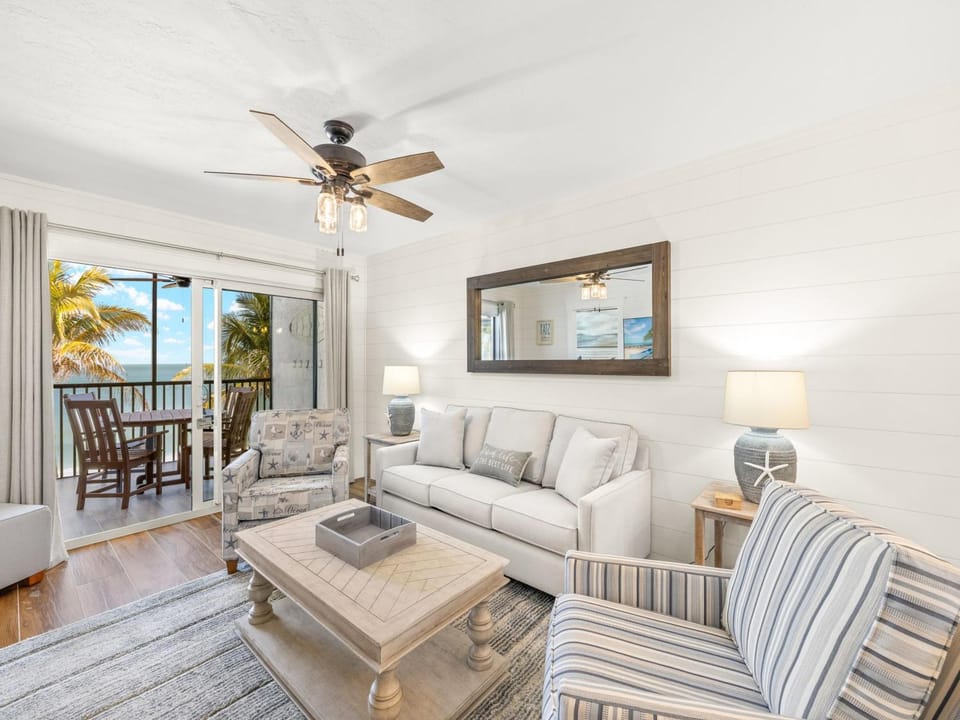 Seaside 306 Apartment in Estero Island