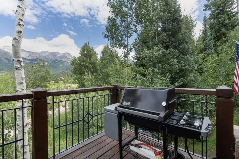 Palisade at Pine Meadows by Exceptional Stays Villa in Telluride