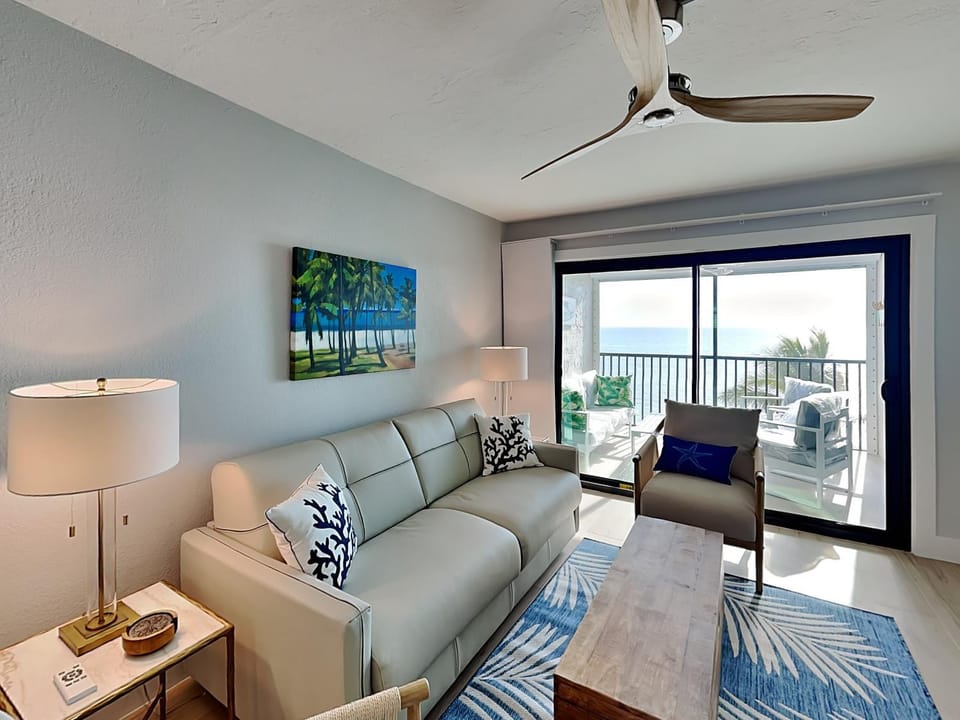 Seaside 405 Apartment in Estero Island
