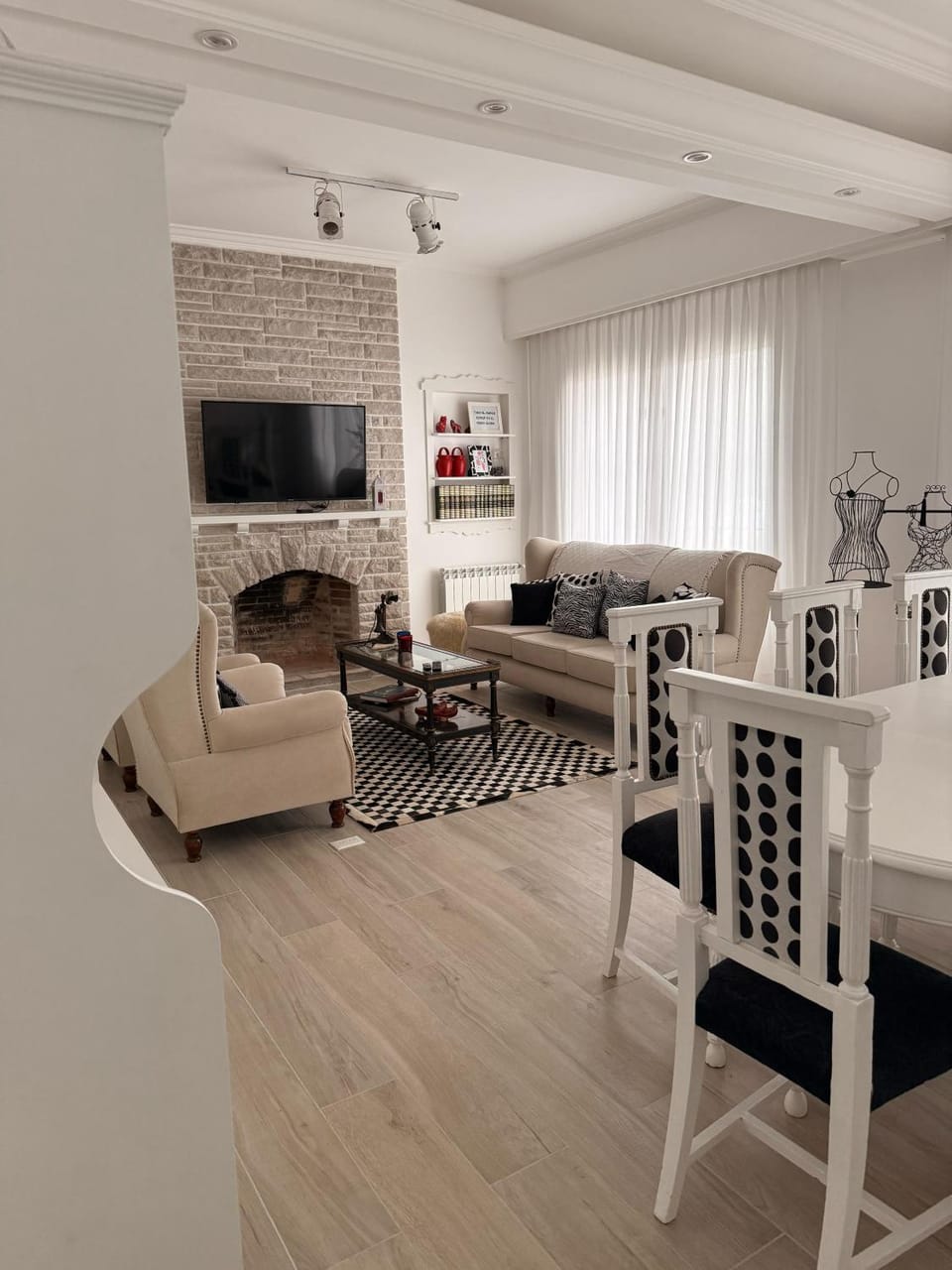 TV and multimedia, Living room