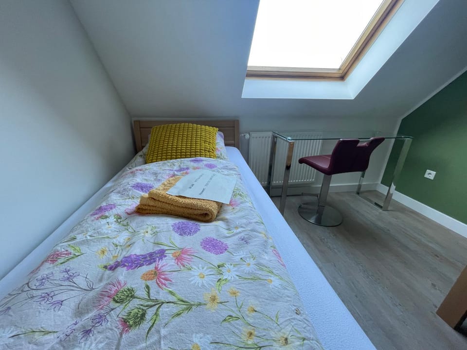 Zimmer mit zwei Einzelbetten Bed and Breakfast in North Rhine-Westphalia