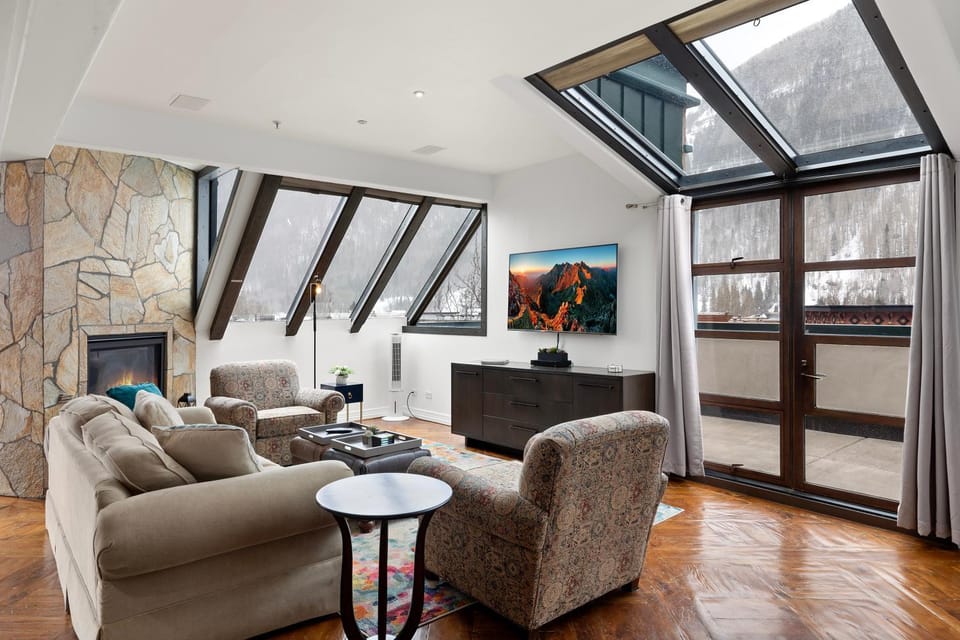 Wintercrown Penthouse by Exceptional Stays Apartment in Telluride