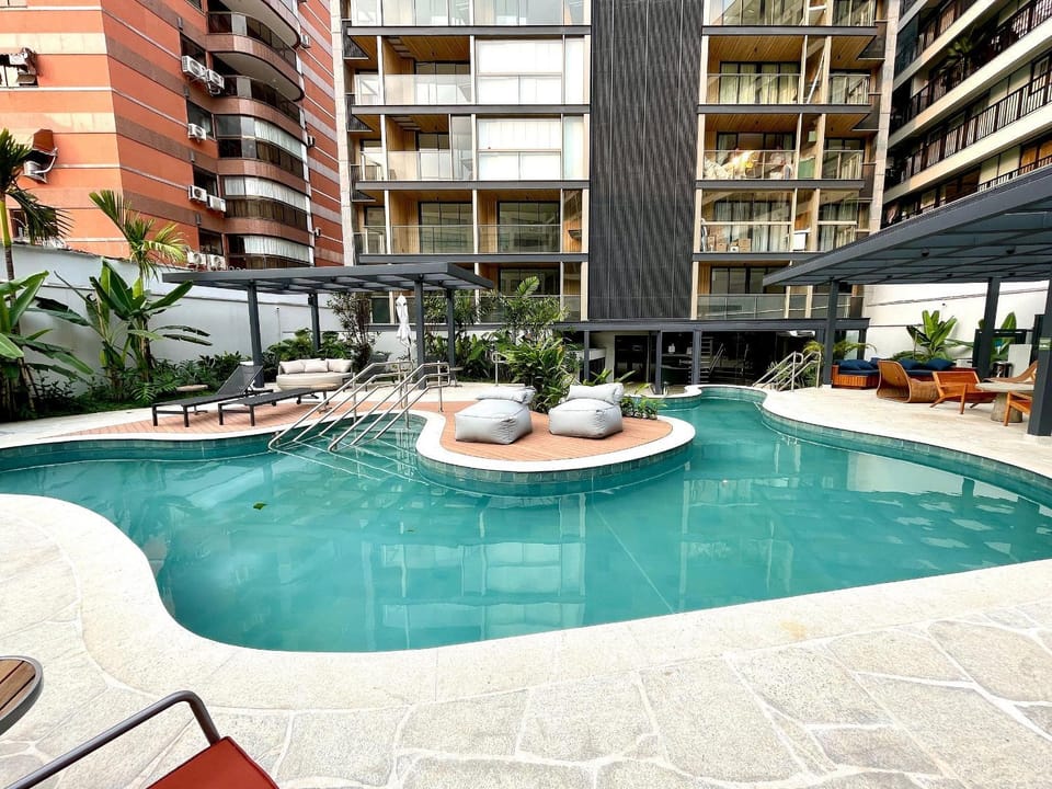 Studio Leblon - Novo, varanda, piscina e gym Apartment in Rio de Janeiro