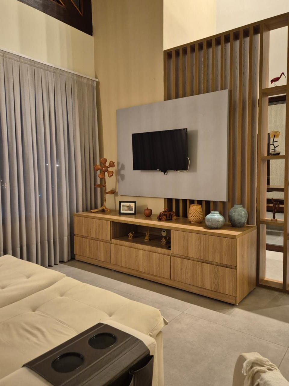 Communal lounge/ TV room, TV and multimedia, Living room