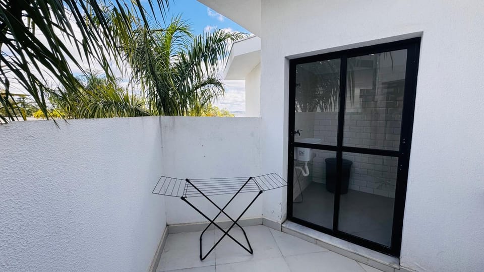 Refúgio Elegante com Piscina House in State of Paraná