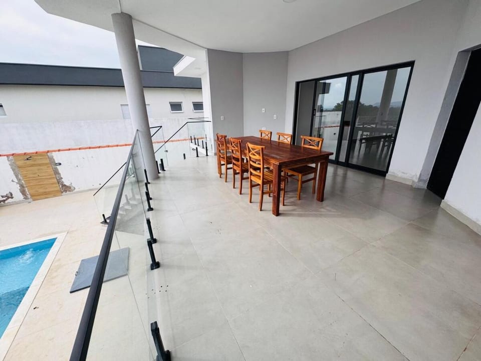 BBQ facilities, Balcony/Terrace, Dining area, Pool view