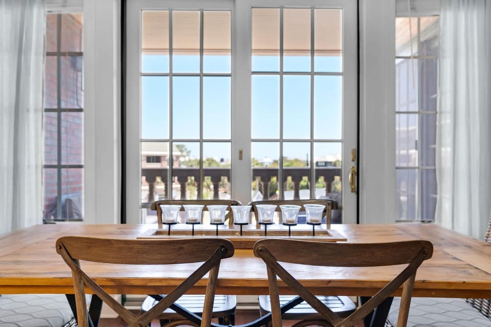 The Village Blue Haven Condo - Private Beach Access Pool & Hot Tub House in Rosemary Beach