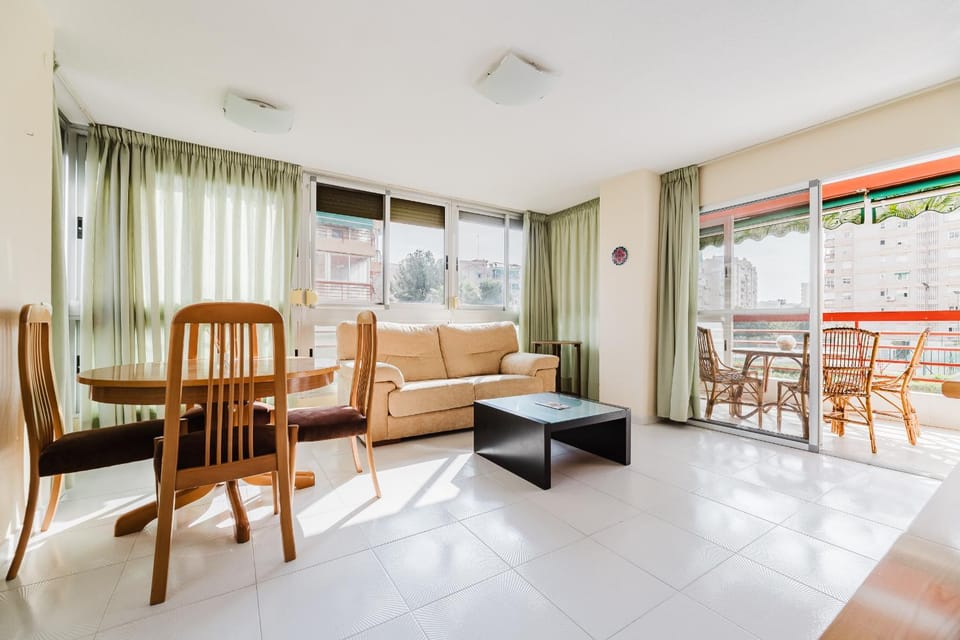 Patio, Communal lounge/ TV room, View (from property/room), Balcony/Terrace, Living room, Seating area, Dining area