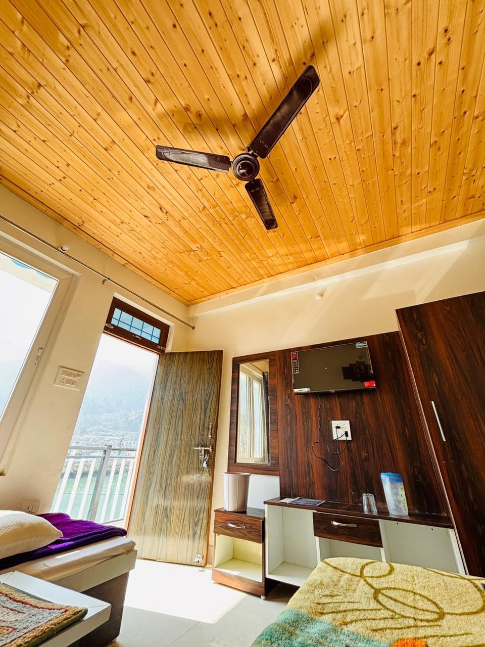 Living room, Bedroom