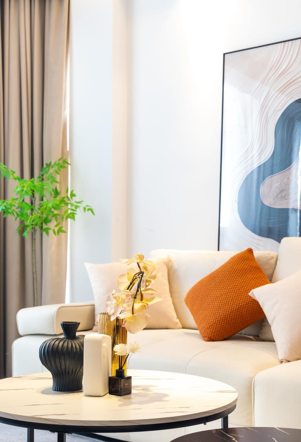 Living room, Seating area