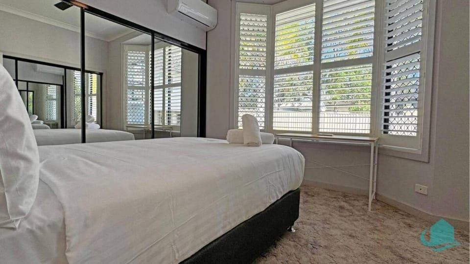 Casuarina Waters House in Lake Macquarie