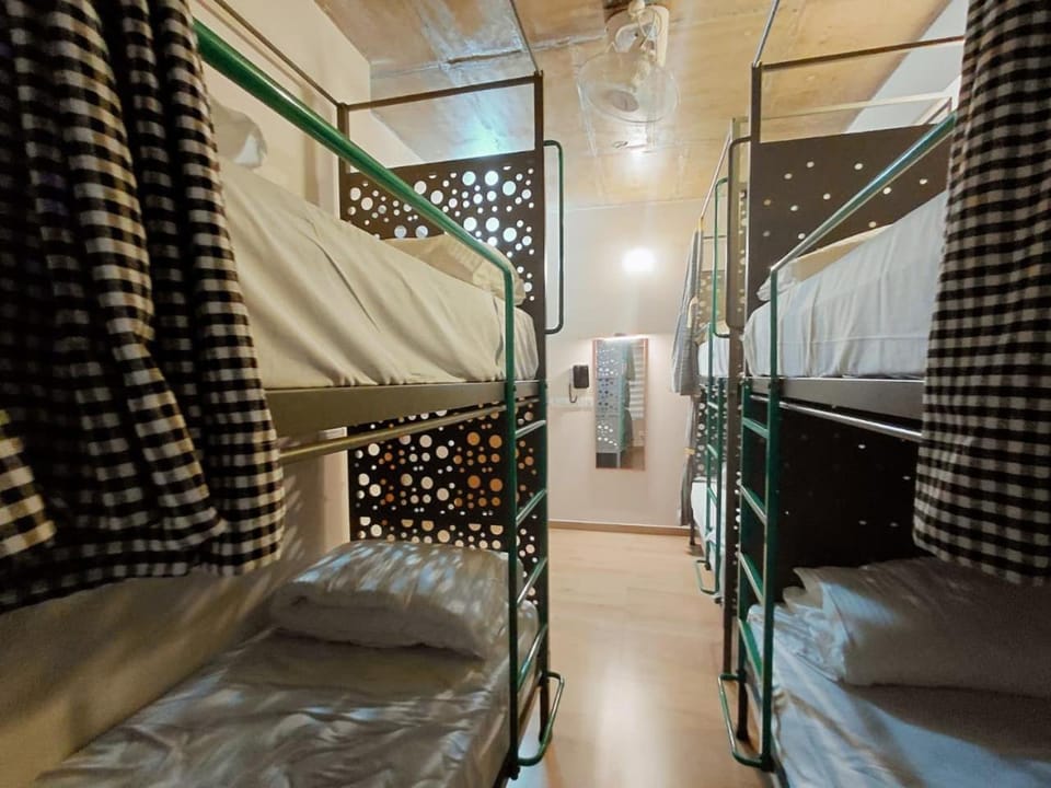 bunk bed