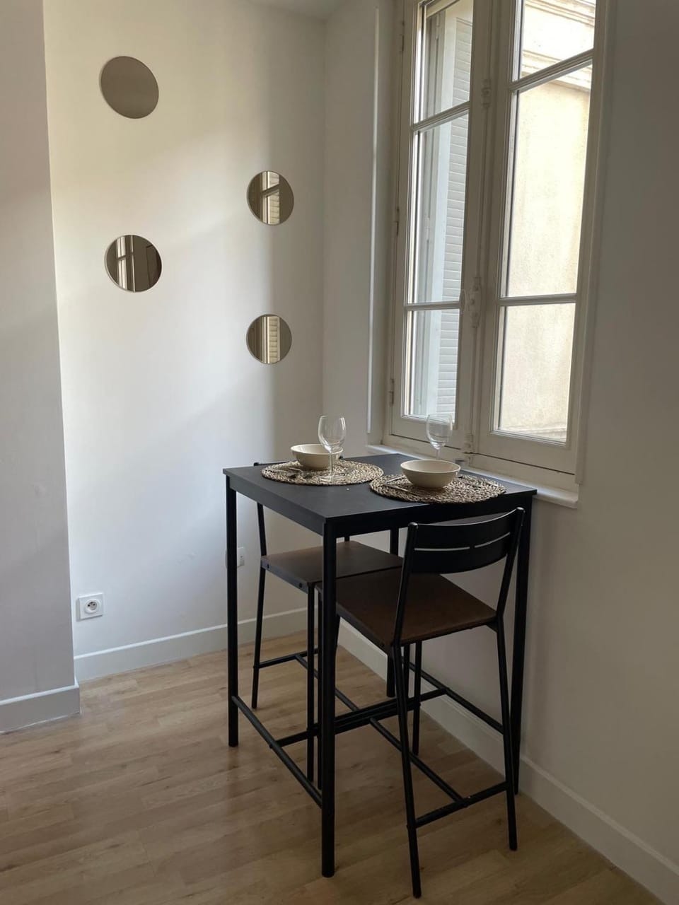 Charmant T2 rénové, proche du Vieux Port Apartment in Marseille